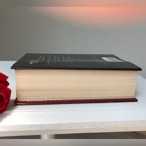 🖤❤️Twilight Saga Breaking Dawn Hardcover Book - Picture 8 of 8